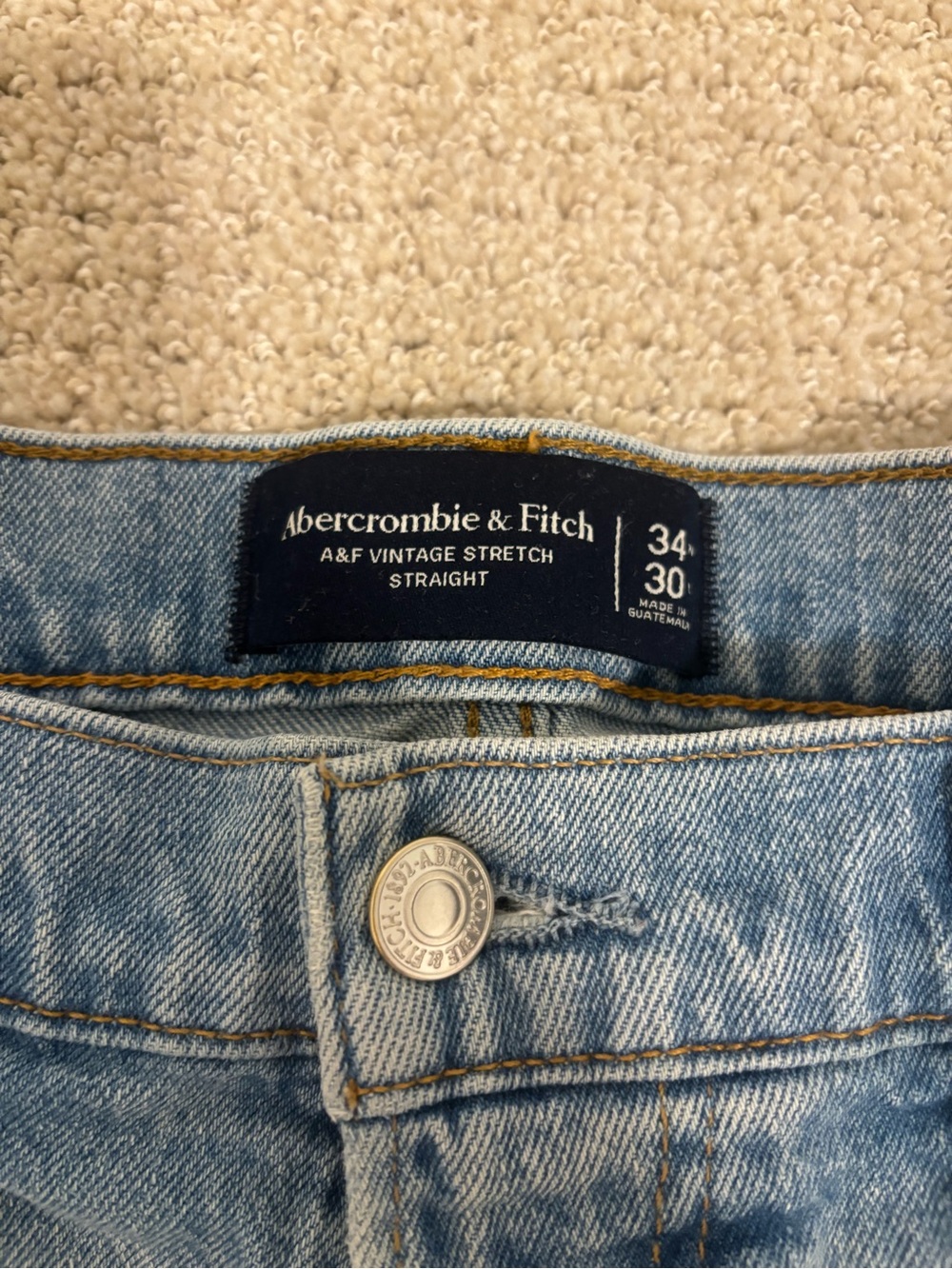 Abercrombie & Fitch Men’s Light Blue Vintage Stretch Straight Jeans